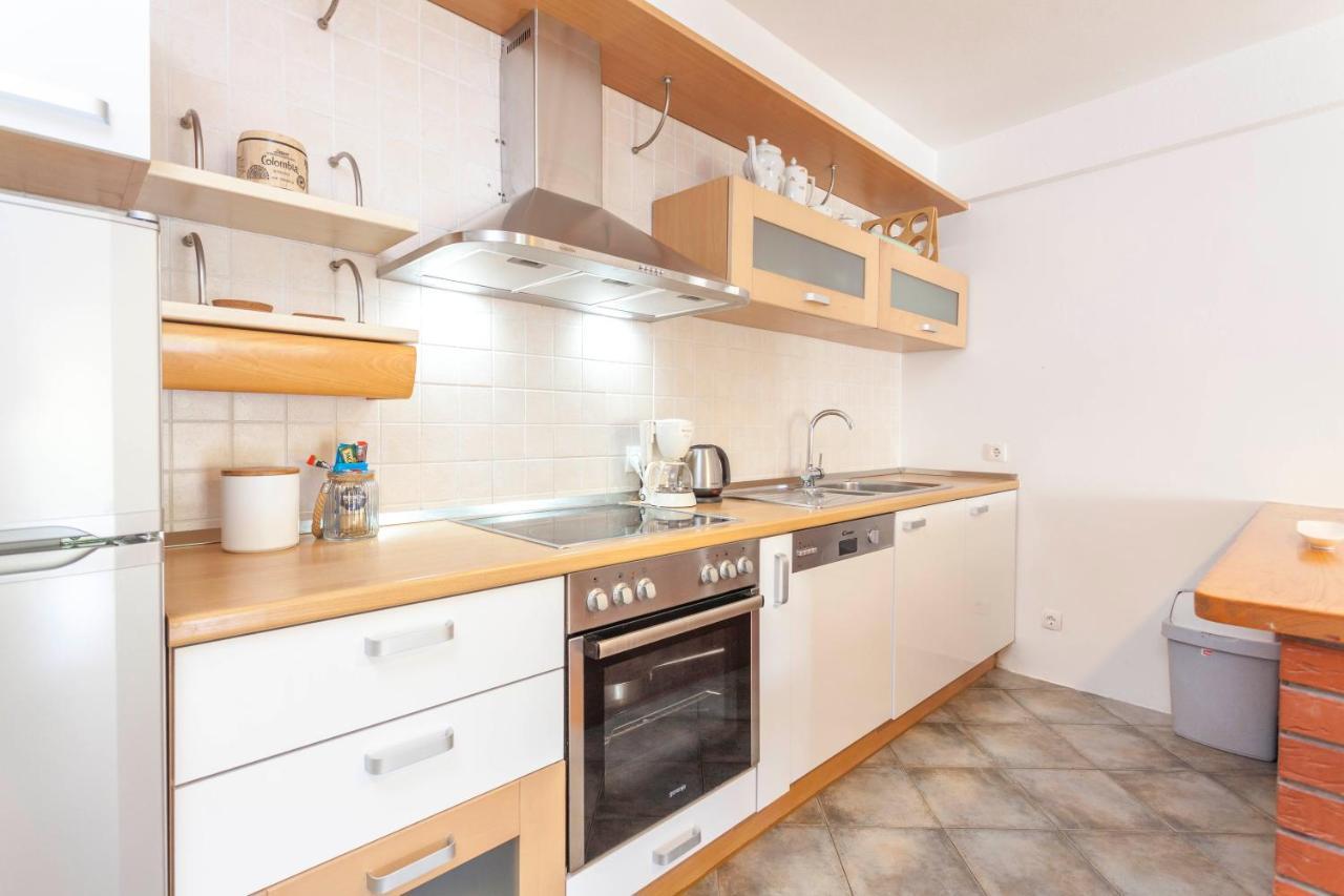 Apartment Mikula Makarska Exterior photo